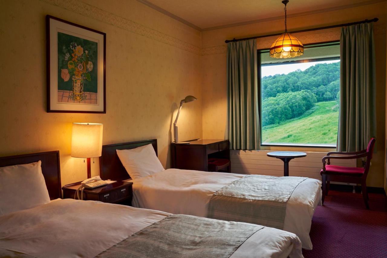 Manza Prince Hotel Цумагой Екстериор снимка